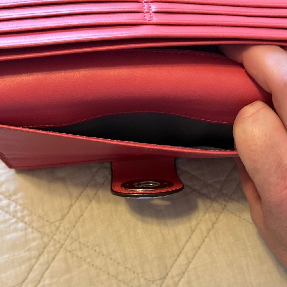 COACH. Pink Leather Women's Wallet - Picture 5 of 7